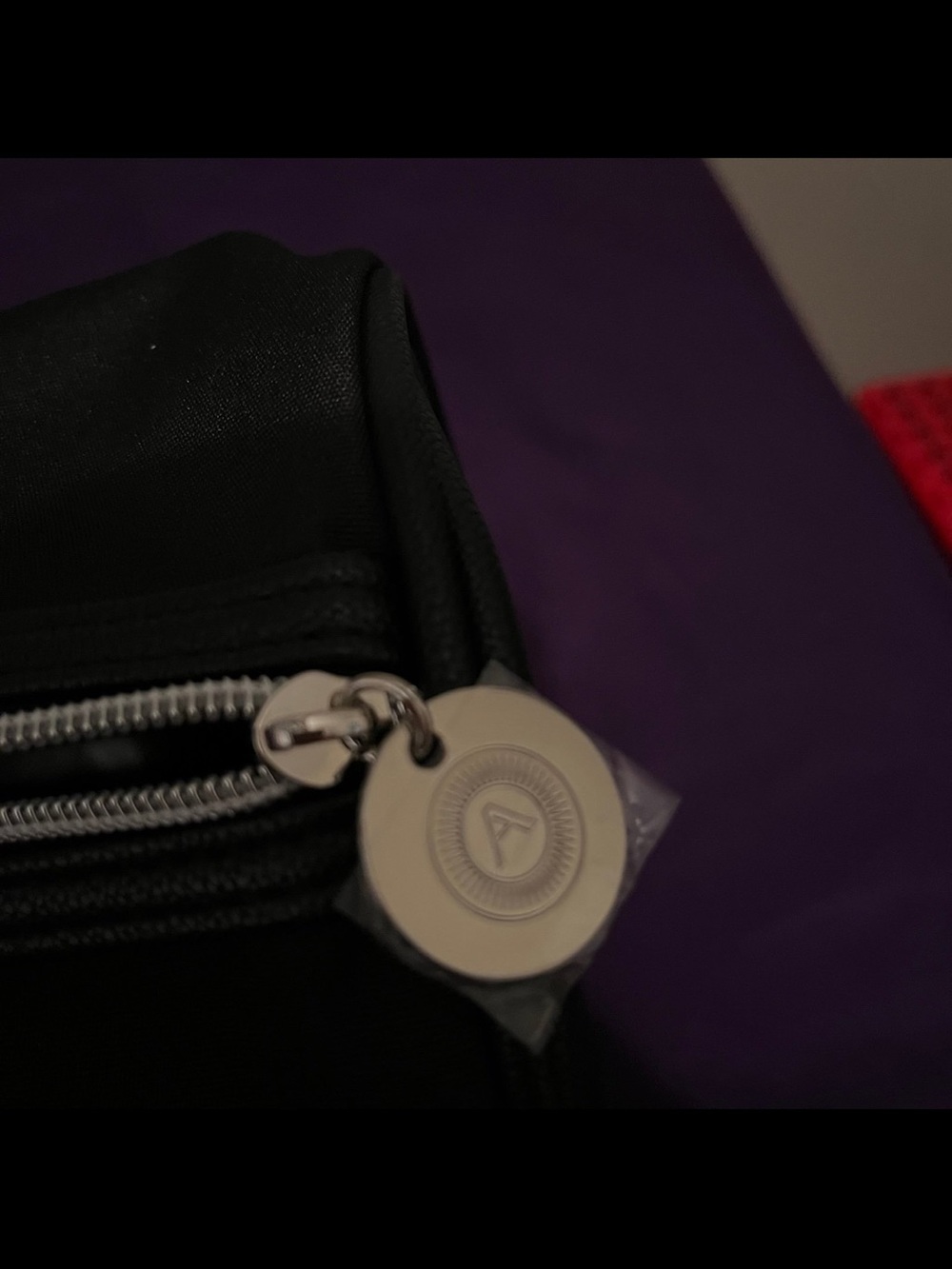 Bundle - Picture 4 of 6